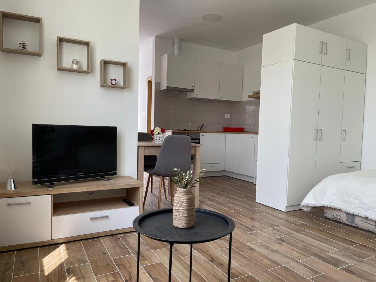 Appartamento Apartman Solin 2, Parking Esterno foto