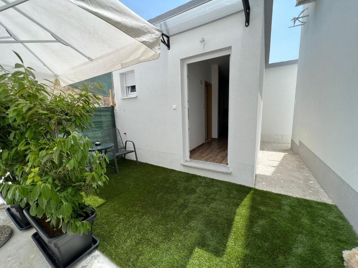 Appartamento Apartman Solin 2, Parking Esterno foto